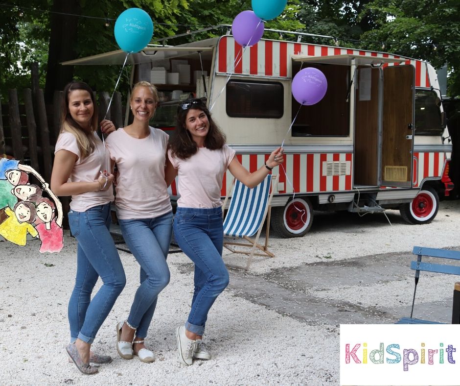 KidSpirit csapat és gyerekek